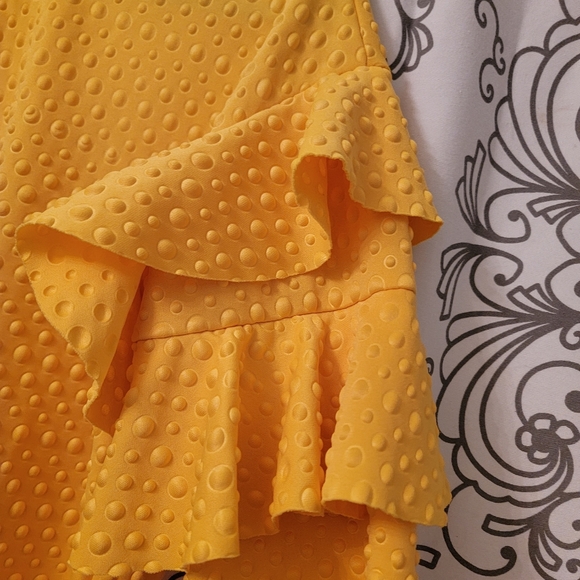 Textured top - Picture 3 of 4